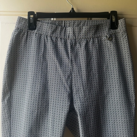 Women's Rafaella Stretch ankle pull on pants. Size 6 - Picture 6 of 12